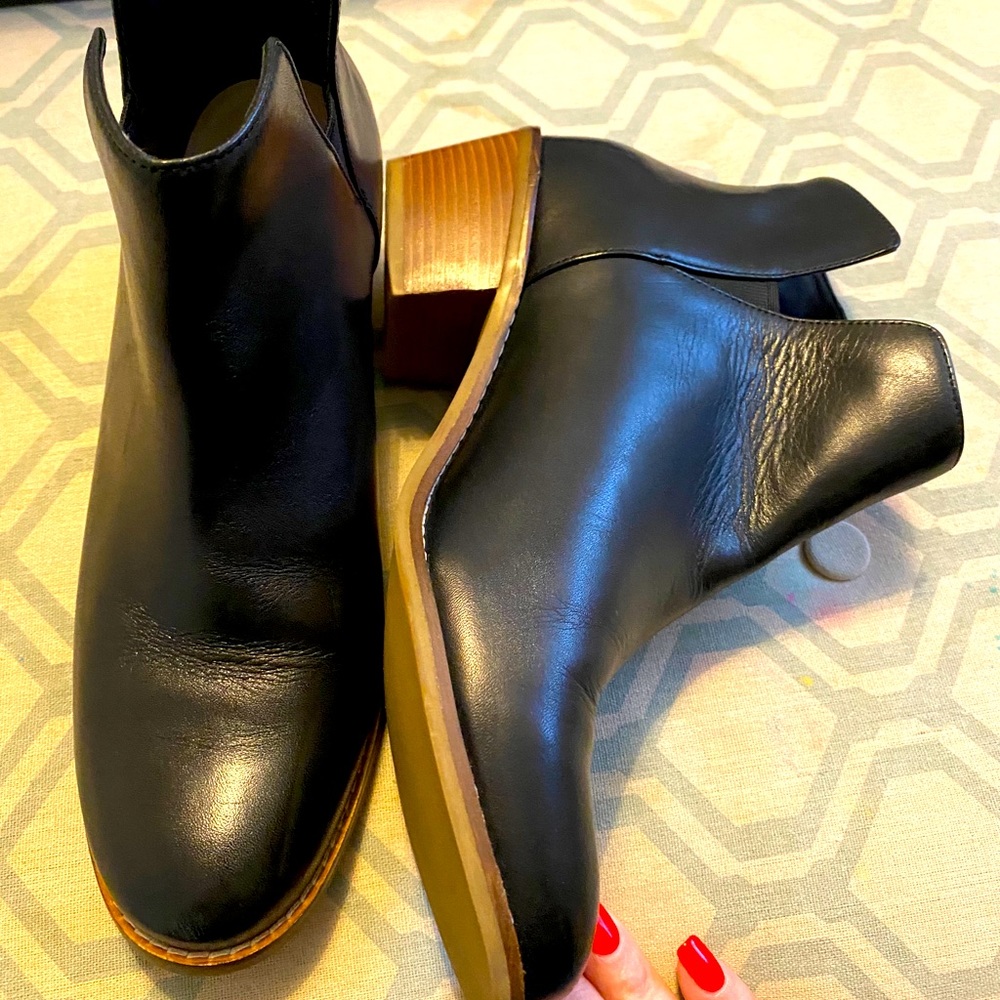 Cole haan abbot bootie ankle boots